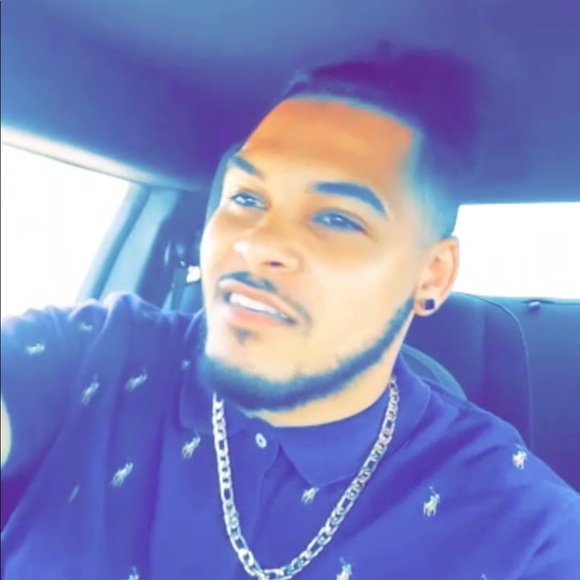 Meet your Posher, Damon - Picture 2 of 2